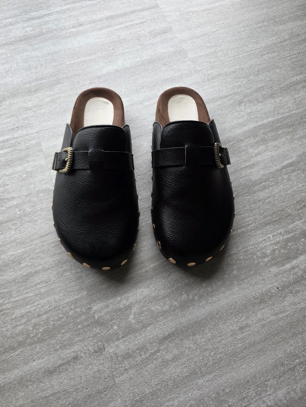Oasis Society Black Leather Clog Mules Studded Buckle Slip-On Shoes Size 7